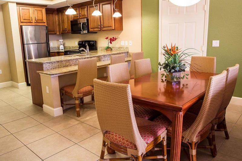 Stunning Condo Near Universal Studios Williamsburg ภายนอก รูปภาพ